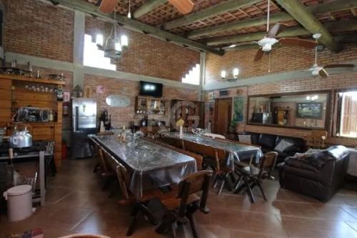 Casa para Venda - 111.89m², 1 dormitório, Cascata