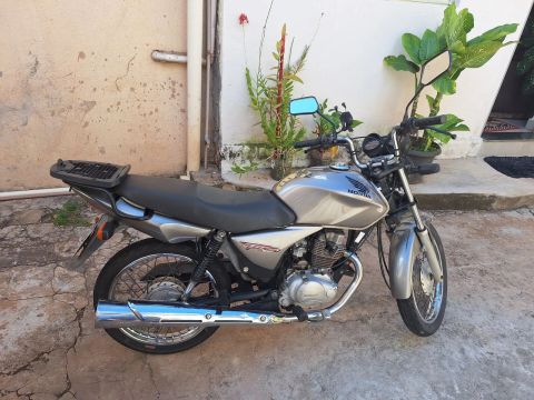 TITAN ES 150 2008