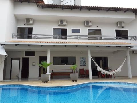 Vende-se Sobrado na quadra 404 sul em Palmas - To