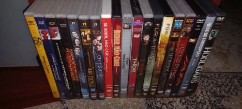 Box coleção e Filmes em DVD´S diversos e Blu-rays diversos.