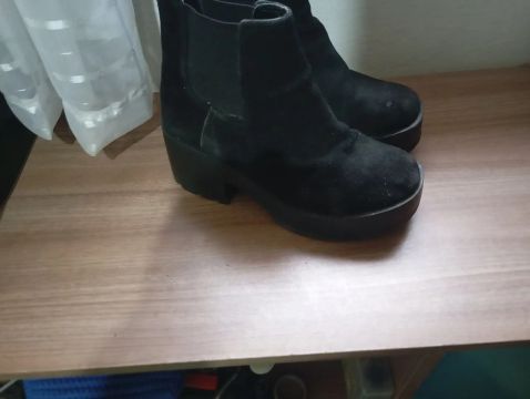 Botas pretas carmim original 