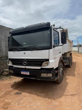 2425 Caçamba truck