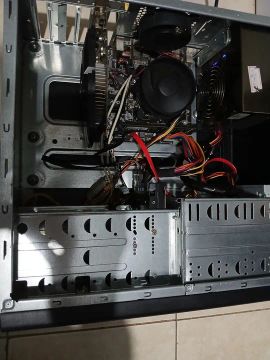 Pc gamer roda alguns jogos