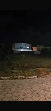 LOTES DE 10x30 NO PRAIA AZUL- ARAÇAGY 