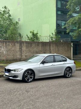 BMW 320i 2015 