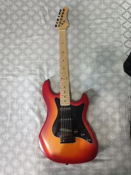 Guitarra Strinberg Sts100 cor Cherry (Acompanha alavanca original da guitarra.)<br><br>Css Fosco