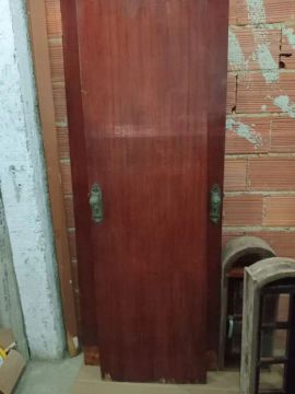 Porta madeira maciça 60