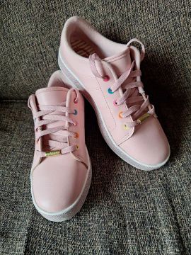 Tênis Molekinha Rosa com Detalhes Coloridos tam.34