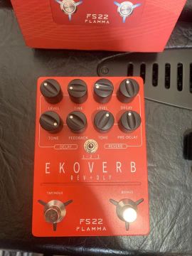 PEDAL DELAY E REVERB FLAMMA EKOVERB FS-22
