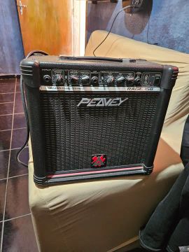amplificador peavey rage 158