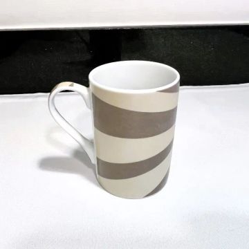 Caneca de Cerâmica Estampada Yangzi - 250 ml