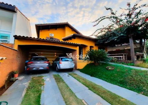 Casa com 4 dormitórios para alugar, 297 m² por R$ 6.925,00/mês - Condomínio Constantino Ma