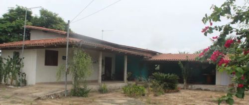 SÍTIO 3.200m² Teixeira de Freitas com casa e pomar