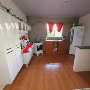 SÍTIO À VENDA - ENTRE FERREIRA GOMES E PORTO GRANDE/AP