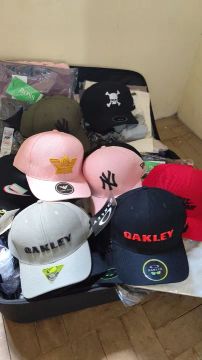 Bonés e Camisas Peruanas