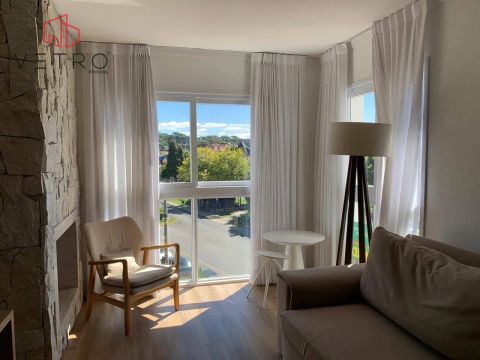 Apartamento Mobiliado à Venda no Centro de Canela!