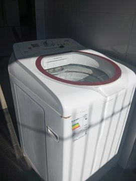 Máquina de Lavar Roupa 15 kg