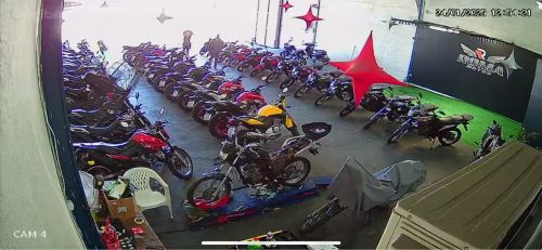 Mecânico de moto com experiência 