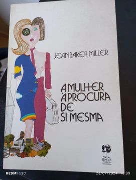 A mulher a procura de si mesma