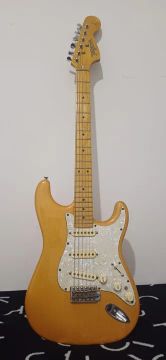 TAGIMA STRATOCASTER 635 - ANTIGA 