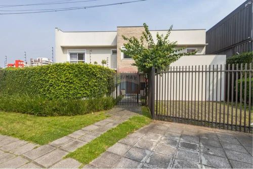 Oportunidade para Advogados Casa à venda no Ahú, Curitiba PR