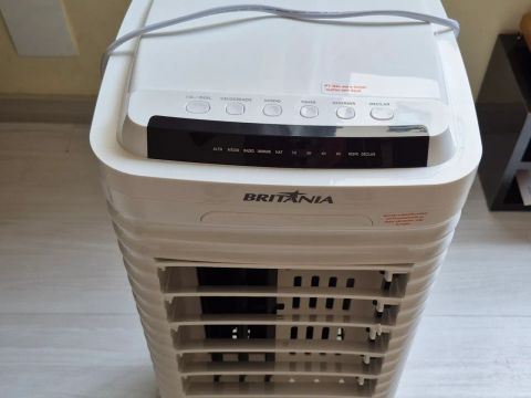 Climatizador de ar Britânia BCL05A 110v