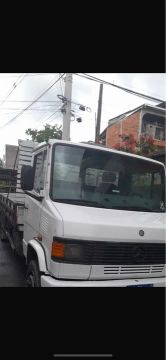 Caminhão Mercedes Benz para Venda 710 Plus