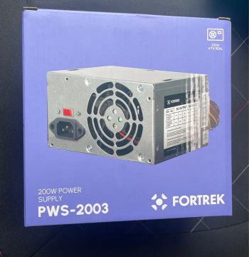 Fonte de PC Fortrek 200W PWS-2003