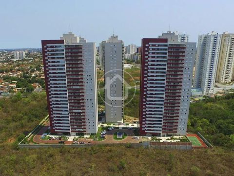 4 QUARTOS; SENDO 2 SUÍTES, 2 DEMI SUÍTES 143M²