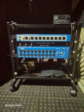 Mixer digital mesa de som soundcraft Ui24r
