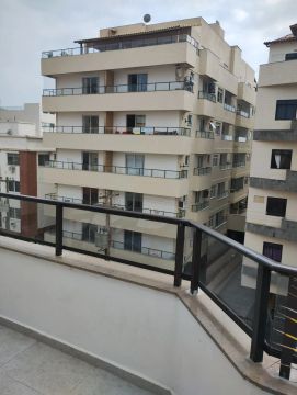 Lindo apartamento na Prainha 50m da praia