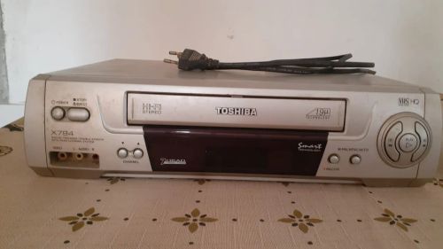 Video Cassete Toshiba 7cabeças Hi-fi Stéreo Auto Ntsc-pal-m