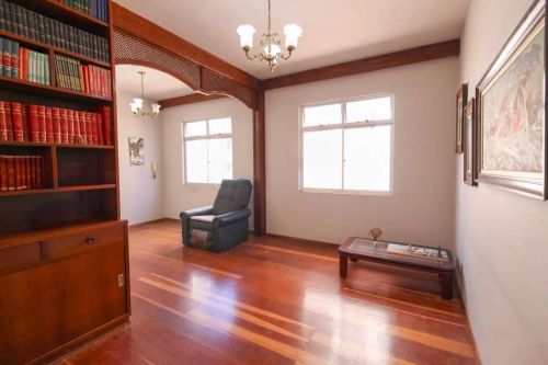 Apartamento no Cruzeiro com 110m², 3 quartos, 1 banheiro e 1 vaga