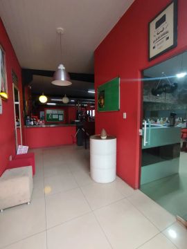 Alugo prédio comercial na Avenida dos holandeses Aracagy