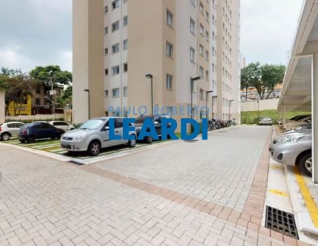 APARTAMENTO - CAMBUCI - SP
