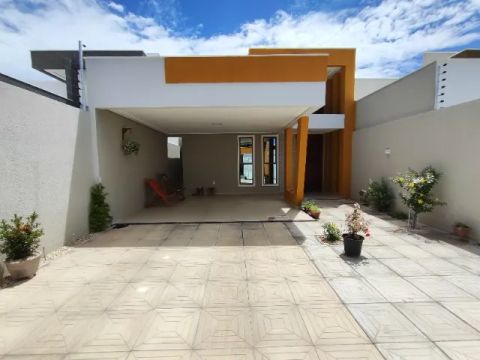Casa a venda em Parnaíba PI 