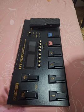 Pedal Boss GT 100