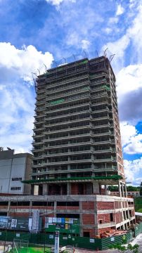 YT Apartamento com 4 suítes ao lado do shopping Rio Poty