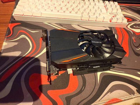Placa de Vídeo Gigabyte GTX 1050Ti 4GB
