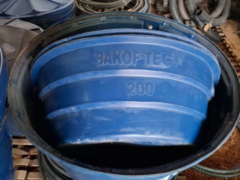 Caixa d'água 200 litros Bakoftec NOVA