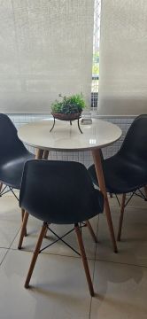 Conjunto de 3 Cadeiras Eiffel  