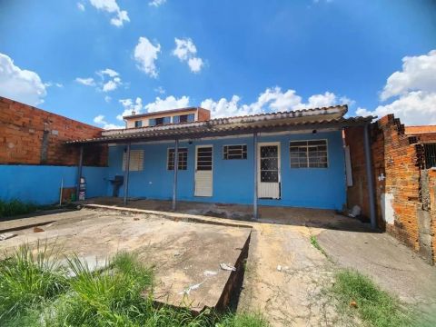 Casa com 1 dormitório à venda, 50 m² por R$ 350.000,00 - Vila São Pedro - Hortolândia/SP
