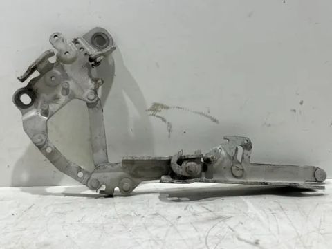 Dobradiça Braço Direito Capo Bmw 320i 2016 13989610 C10396
