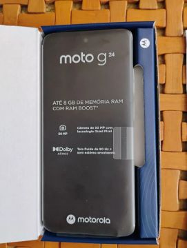 Moto G24 128GB 8 de ram <br>8GB (4GB RAM + 4GB RAM Boost) AI Camera 50MP