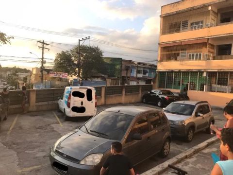 Vendo Apartamento em Condomínio Seguro