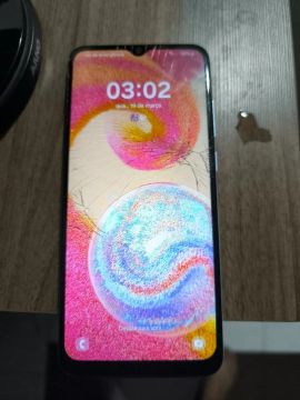 Samsung A3 tela trincada 