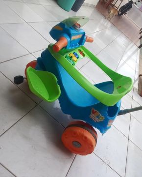Carrinho de passeio infantil 