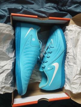 Chuteira Nike phantom GX II
