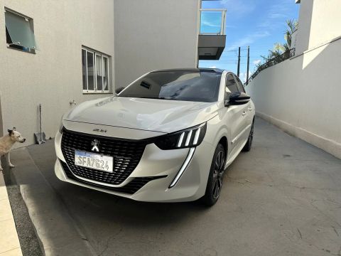 Peugeot 208 Turbo 2024 Automático Style