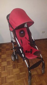 Carrinho de Bebê Chicco - Vermelho